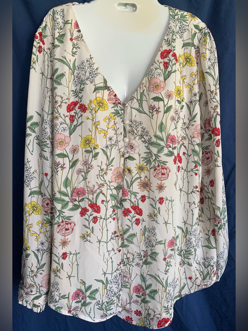 LOFT size XL White V-Neck Blouse with Bright Florals Accents - Picture 1 of 3